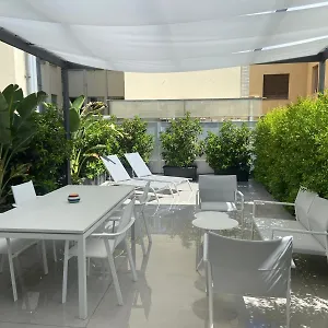 https://imbriani-suites.it-romehotels.com